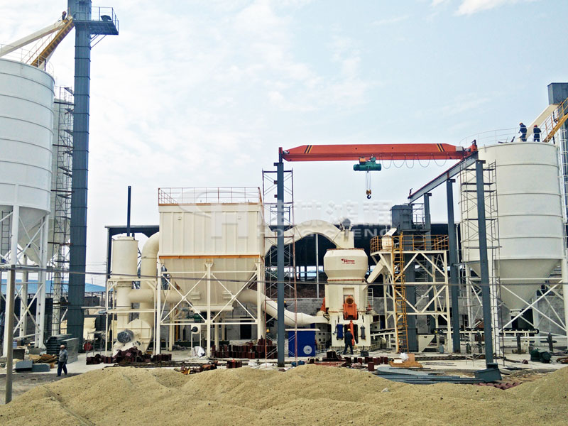 錳礦石，立式磨粉機(jī)，錳礦磨粉機(jī)，立磨，磨粉機(jī)械，磨粉機(jī)價(jià)格，磨粉設(shè)備，桂林鴻程